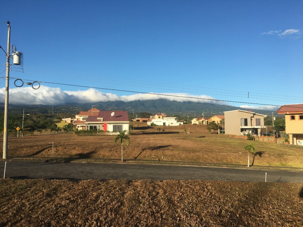 «Comprar casa empieza por el terreno: Lo que debes saber antes de&nbsp;elegir»